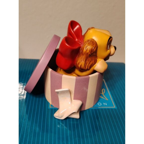 Walt Disney Classic Collection Lady & Tramp A Perfectly Beautiful Little Lady - Picture 10 of 11